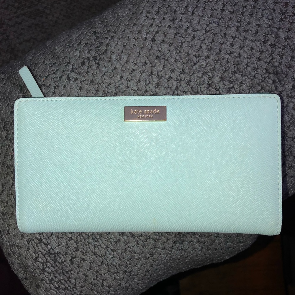 Kate Spade wallet - Picture 7 of 7